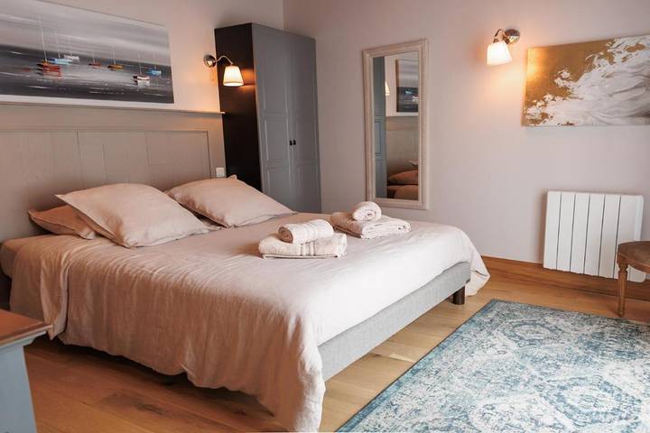 Maison d’hôte pour 8 personnes, avec terrasse à Saint-Martin-de-Ré - 2