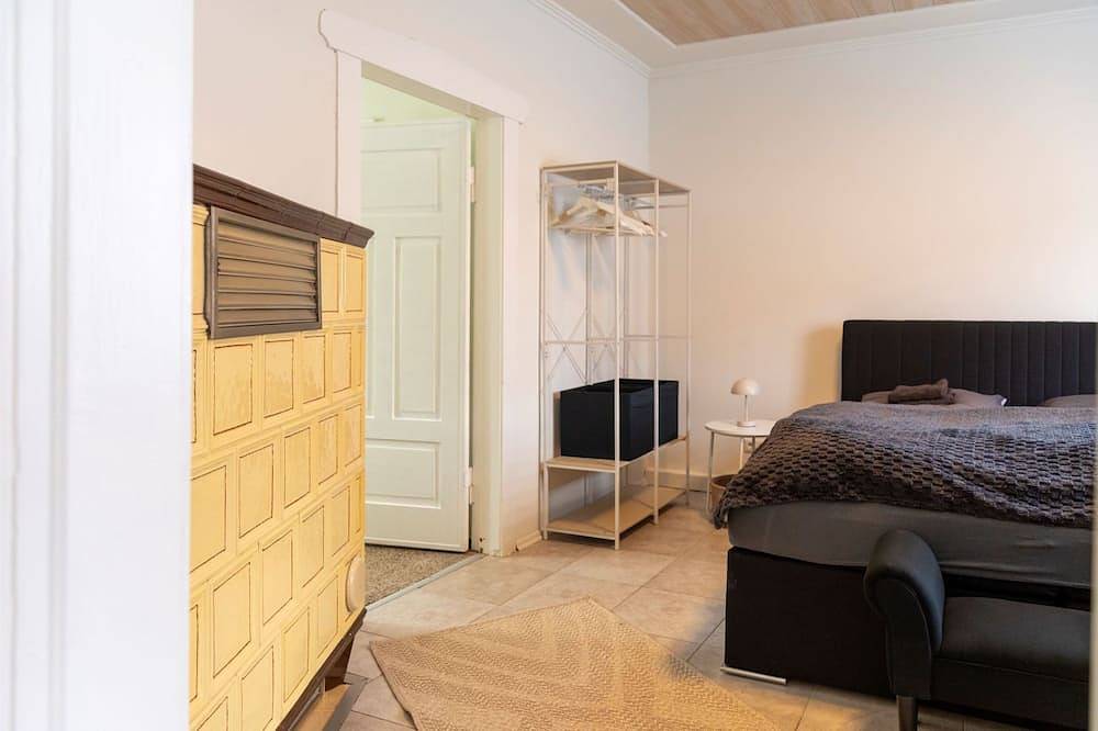 Ganze Wohnung, Ferienwohnung Marie - Ferienhaus Enessa in Lauchhammer, Naturpark niederlausitzer heidelandschaft (Brandenburg)