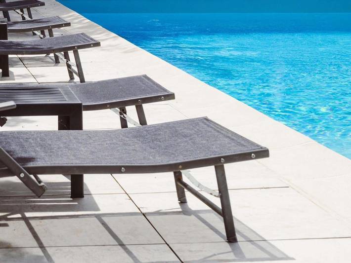 Hôtel pour 2 personnes, avec jardin et sauna ainsi que piscine et jacuzzi, animaux acceptés à Seynod - 2