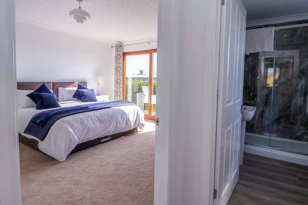 Star Carr Lakes, family friendly, with a garden in Brandesburton in Brandesburton, East Riding of Yorkshire