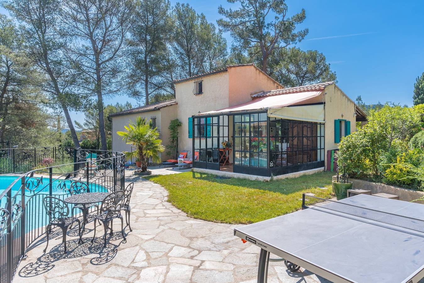 Gîte proche aix marseille piscine in Peypin, Côte méditerranéenne (France)