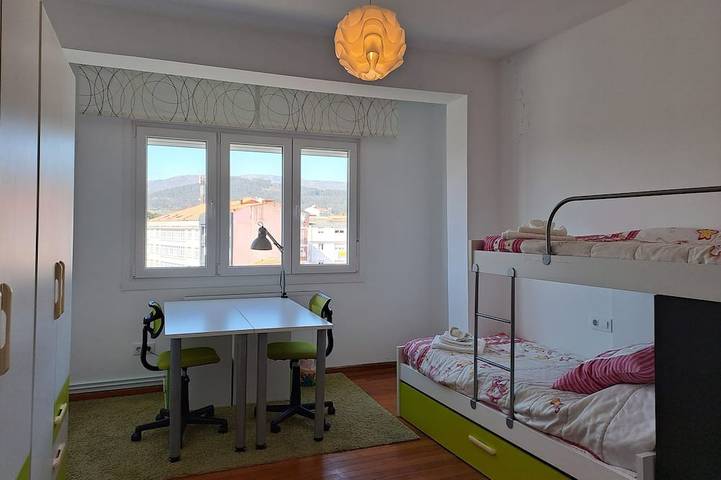 Ganze Wohnung, Torre Plaza 4. A cozy apartment in Boiro, beaches and terraces. in Boiro, Rías Baixas