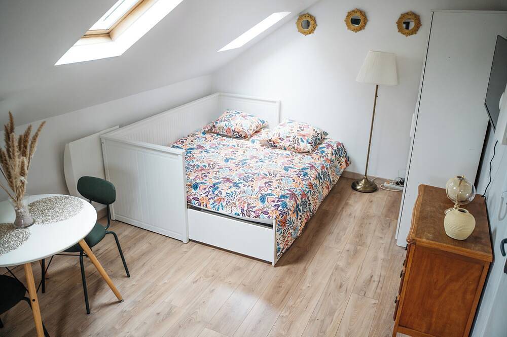 Entire apartment, Sous Les Etoiles - Rer A Champigny - St-Maur - Paris center 20 min away in Saint-Maur-des-Fossés, Val-de-Marne