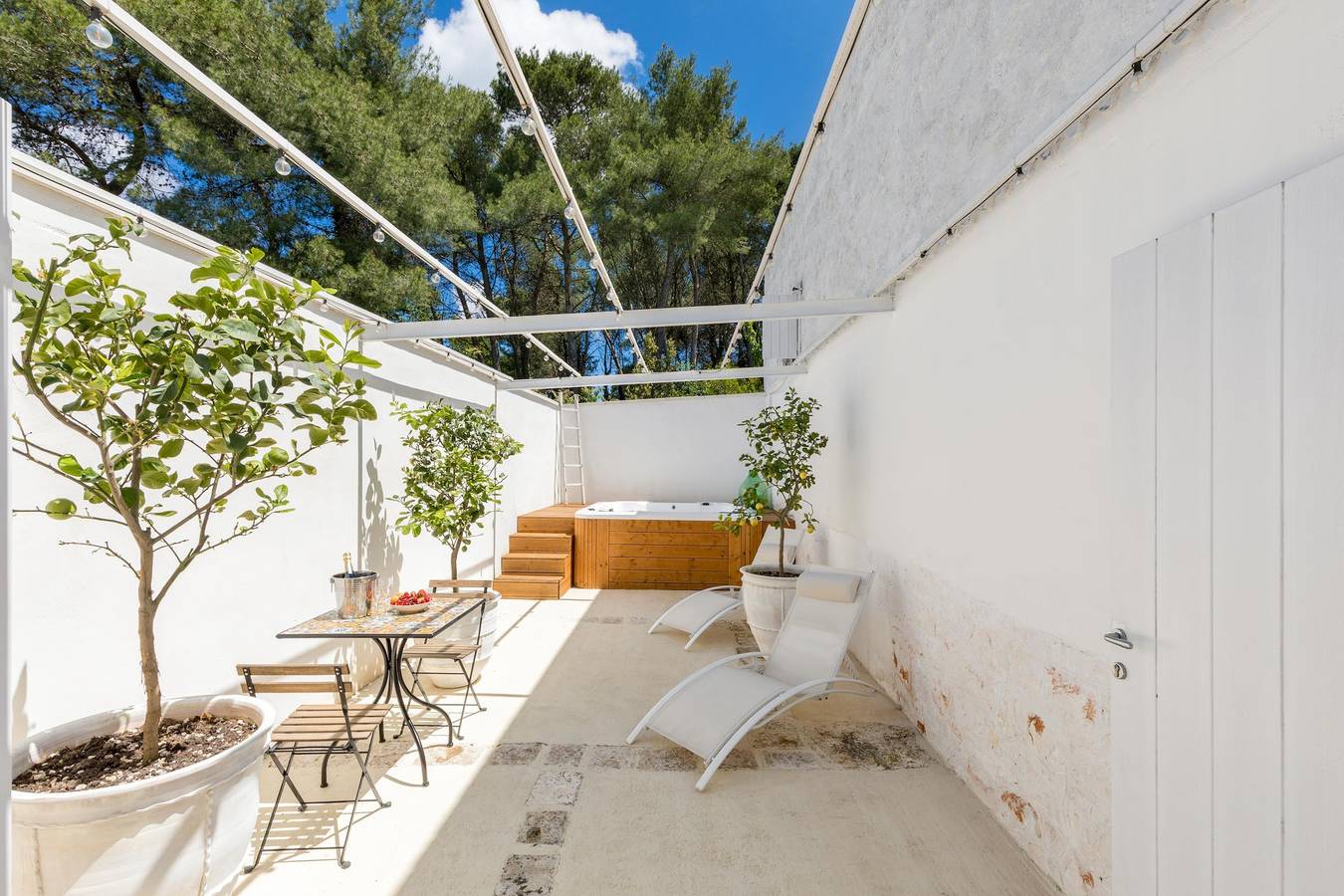 Trullo pour 8 personnes avec jacuzzi in Locorotondo, Province de Bari