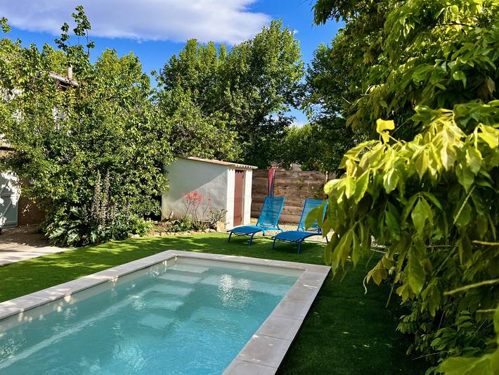 Gîte pour 2 personnes, avec jardin et piscine à Montséret - 4