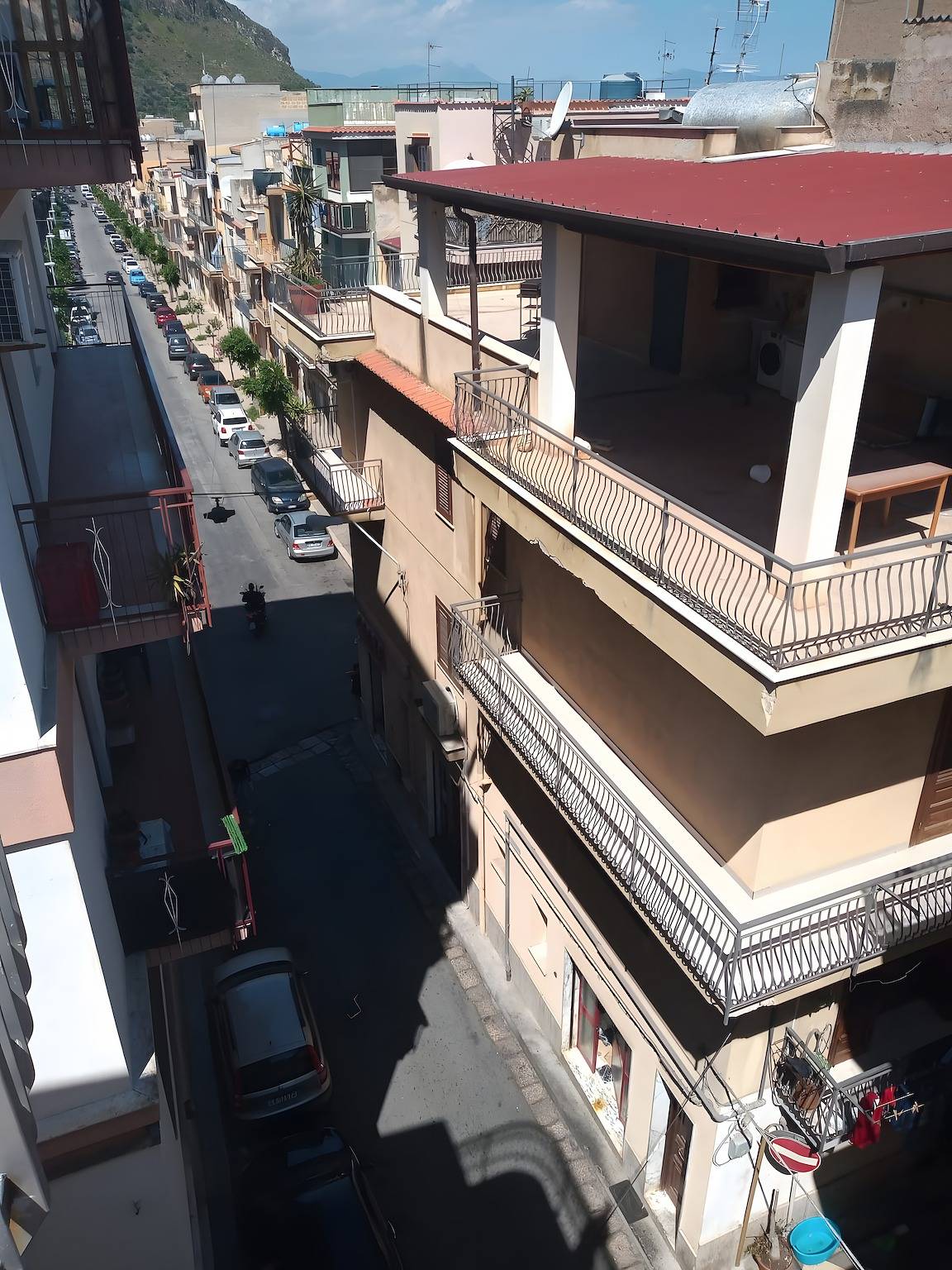 Apartamento entero, Apartamento 'Rosalbita' con balcón y aire acondicionado in Bagheria, Provincia de Palermo