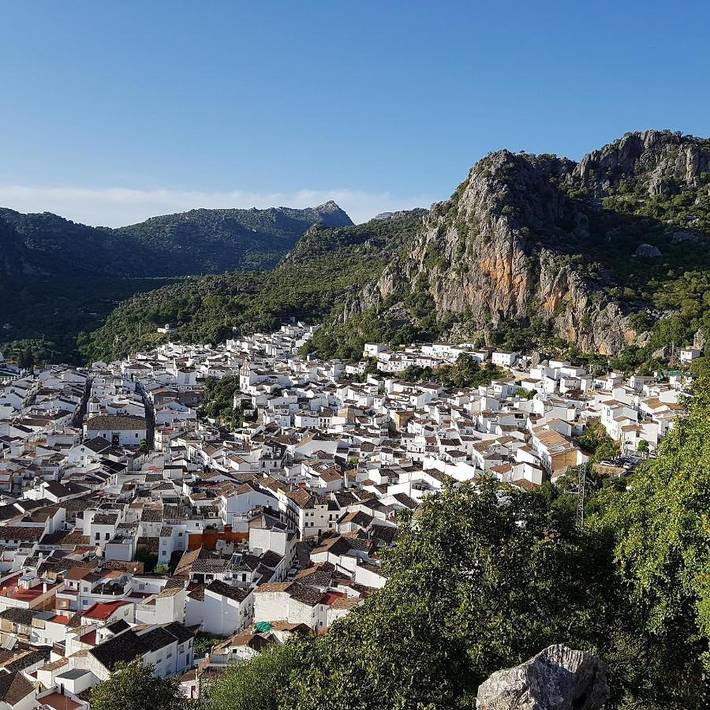 Apartamento de vacaciones para 2 personas, con jacuzzi y terraza en Sierra de Cádiz - 2