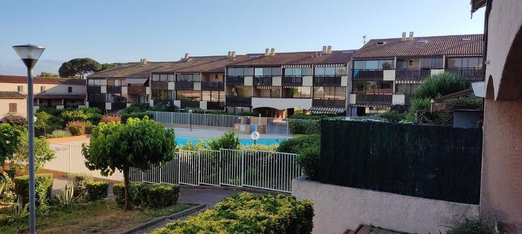 Gîte pour 4 personnes, avec piscine et jardin dans Tamaris - 2