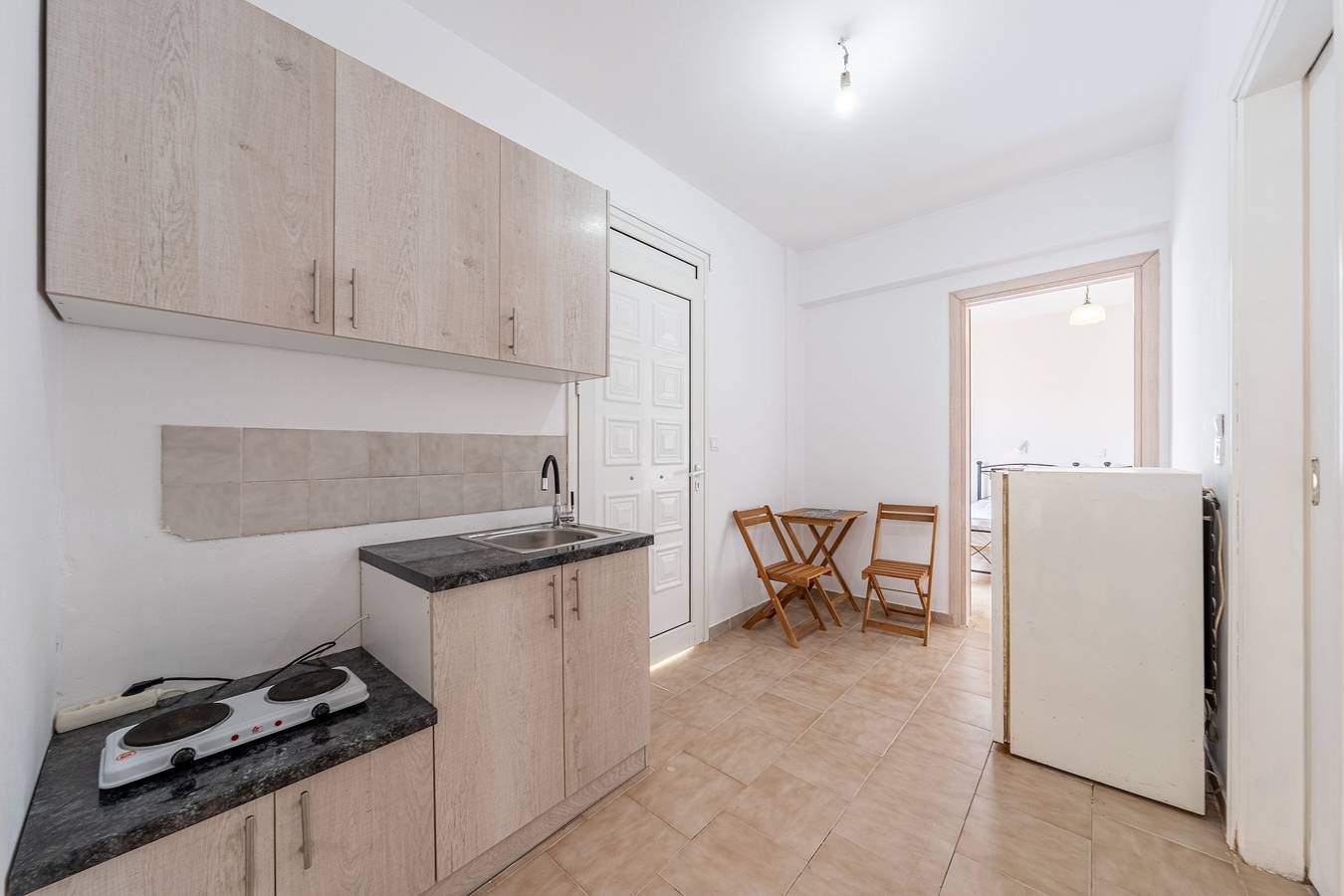 Entire apartment, Apartment 'Gavriil G2' with Sea View, Wi-Fi, and Air Conditioning in Kavos, Corfu