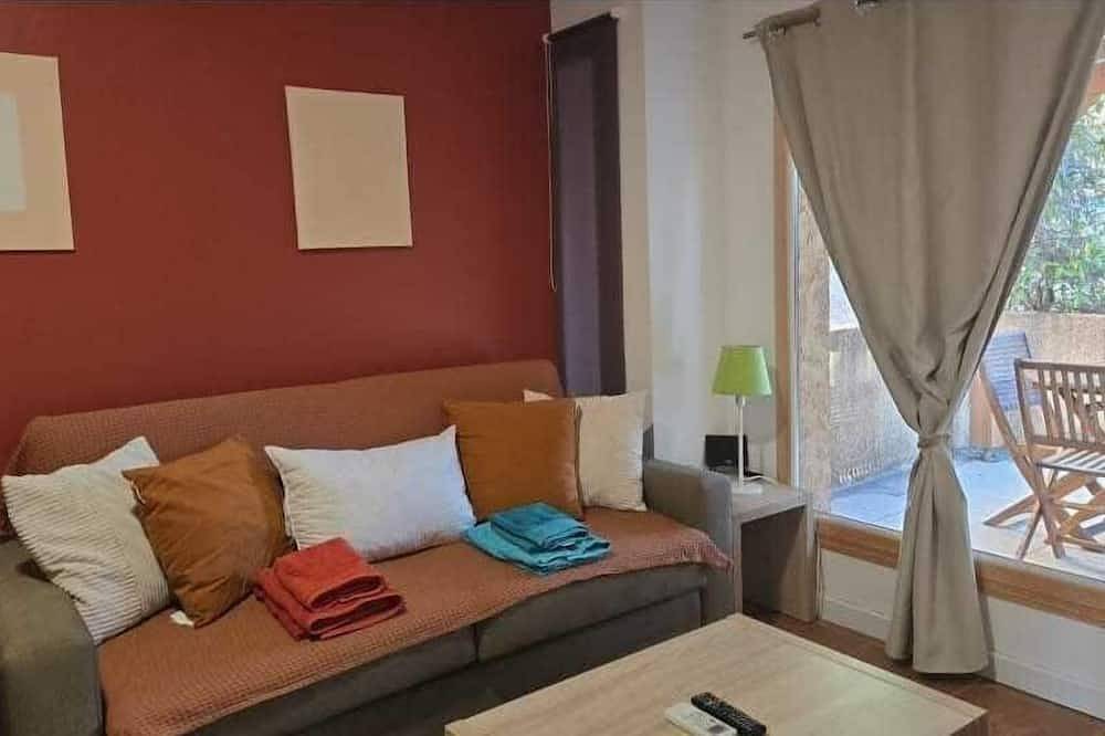 Villa für 4 bis 5 Personen, 2 Zimmer, klimatisiert & Wlan, Wohnanlage: Pool in Serra-di-Ferro, Ajaccio und Umgebung