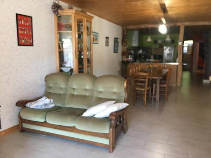 Gîte pour 4 personnes, avec terrasse à Montrond (Jura)