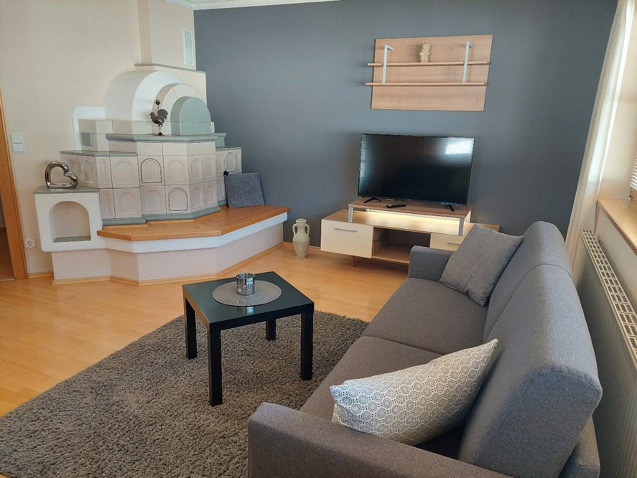 Ganze Wohnung, Ferienwohnung 'Appartment Ennstal' mit Bergblick, privater Terrasse und Wi-Fi in Radstadt, Ski Amadé