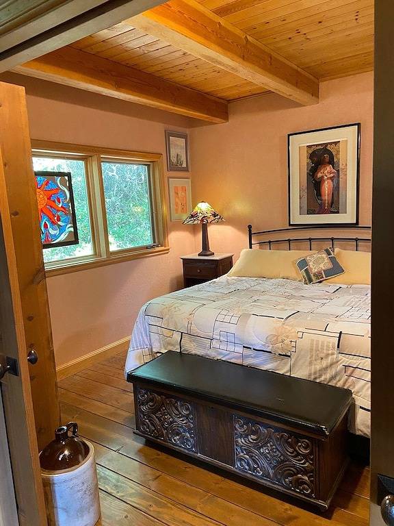 Woods Lake Cottage in San Juan Island