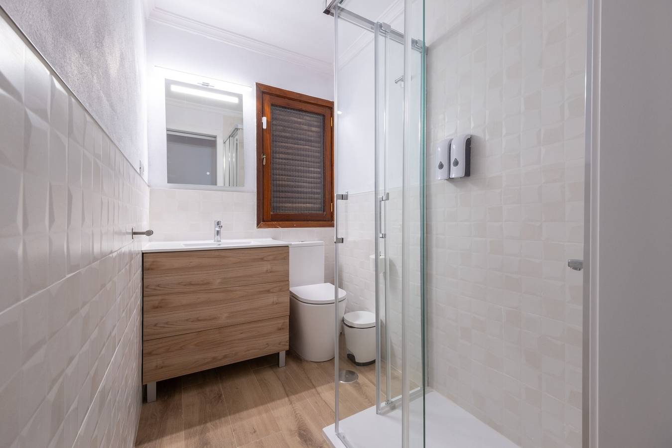 Entire apartment, Alma Canteras Vacation Apartment with Sea Views and Wi-Fi in Las Palmas de Gran Canaria Centre, Las Palmas de Gran Canaria