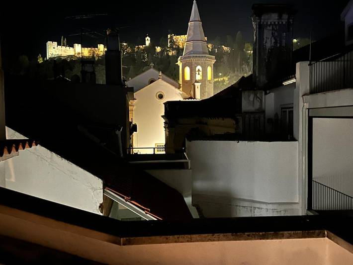 Apartamento de férias para 6 pessoas, com vista e terraço em Tomar