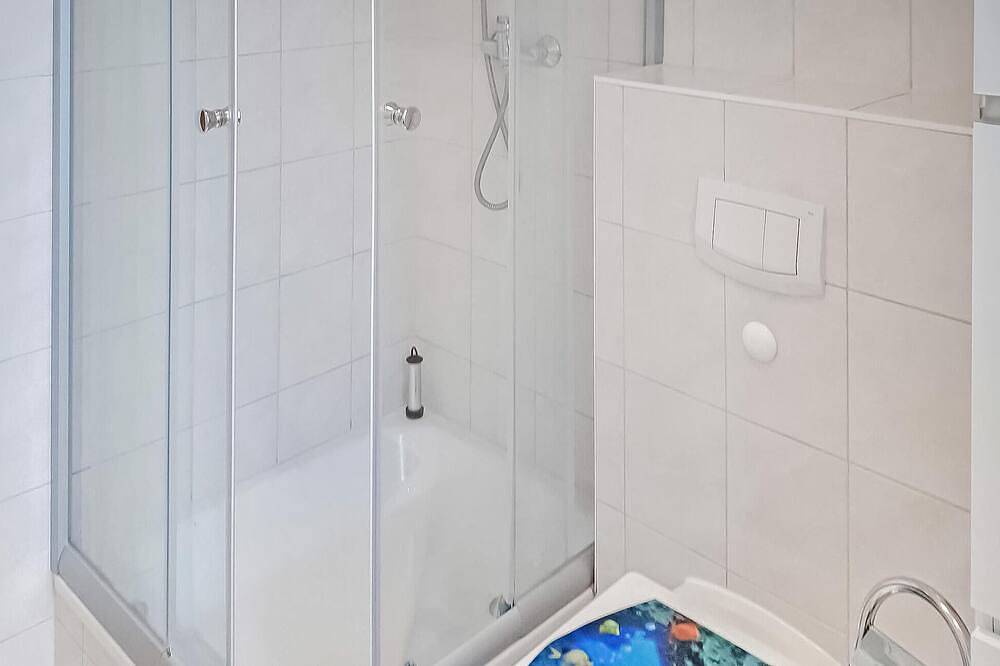 Ganze Wohnung, Schöne Ferienwohnung in Ahlbeck (Seebad) mit Wlan in Drei Kaiserbäder, Heringsdorf