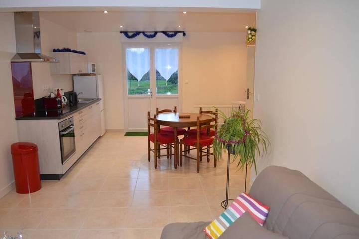 Location de vacances pour 4 personnes, avec jardin et terrasse à Campénéac - 3