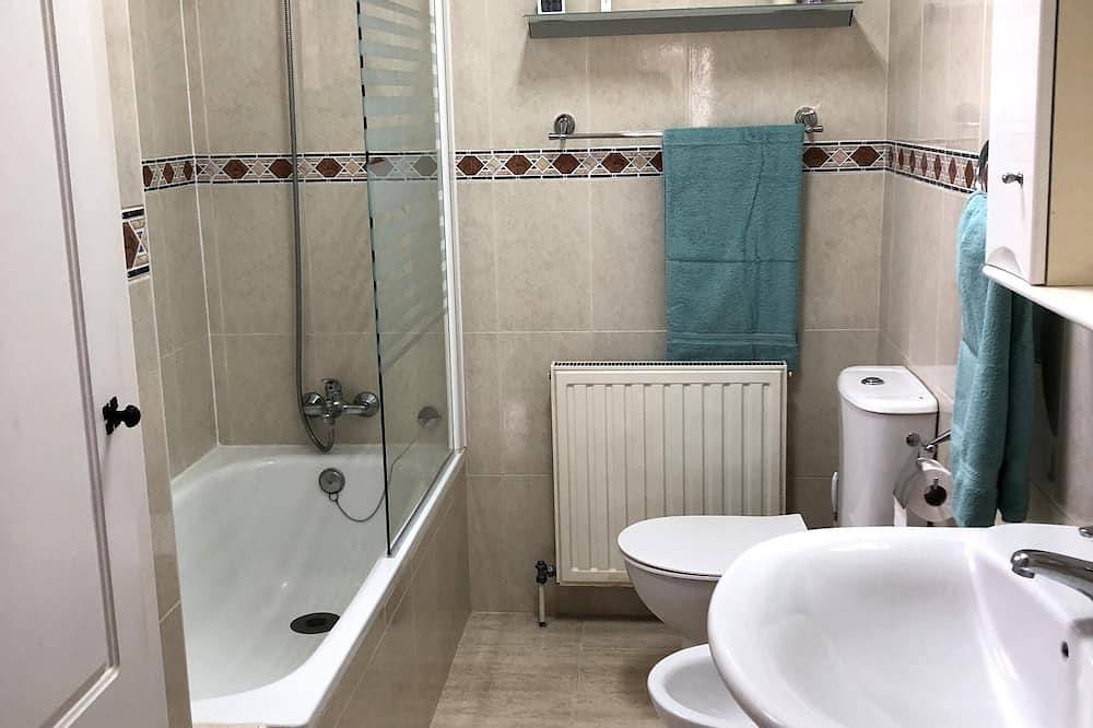 Villa with a private pool and an enclosed garden with a Bbq (plancha) in Camposol (Mazarrón), Mazarrón