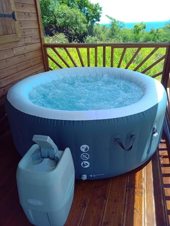 Maison d’hôte pour 4 personnes, avec vue ainsi que terrasse et jardin à Bouillante - 4