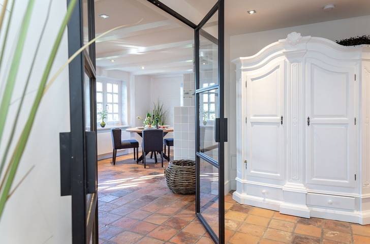 Haus Gordon – Luxusoase im Zentrum in Wenningstedt, Sylt