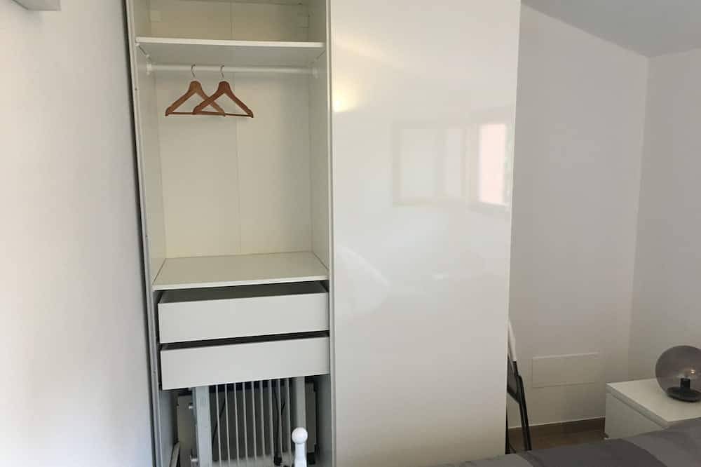 Luxus-Ferienhaus mit Klima, Privatsphäre & Panoramablick Iseosee ★★★★★ in Gallinarga, Gemeinde Tavernola Bergamasca