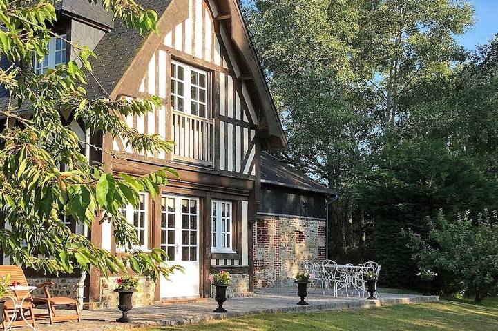 Location de vacances pour 15 personnes à Saint-Étienne-la-Thillaye