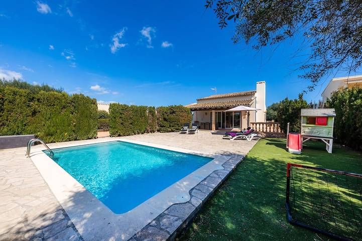 Villa for 10 people, with garden, with pets - 1