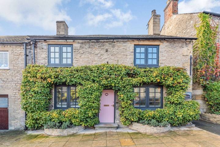 Cottage for 14 people, with garden in Stow-on-the-Wold