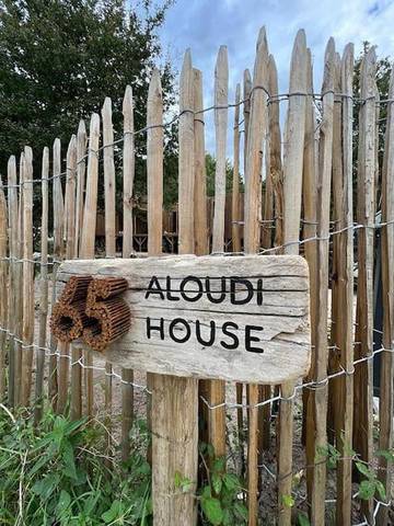 Gîte pour 8 personnes, avec vue et jardin à Talais