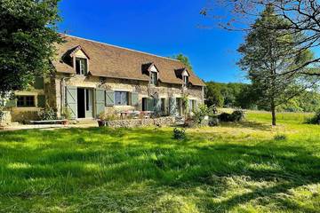 Gîte pour 8 personnes à Courcerault