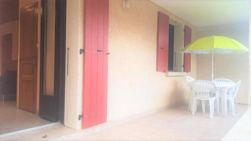 Gîte pour 4 personnes, avec jardin à Coucouron - 4