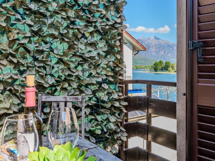 Ferienwohnung für 4 Personen, mit Balkon in Colico - 2