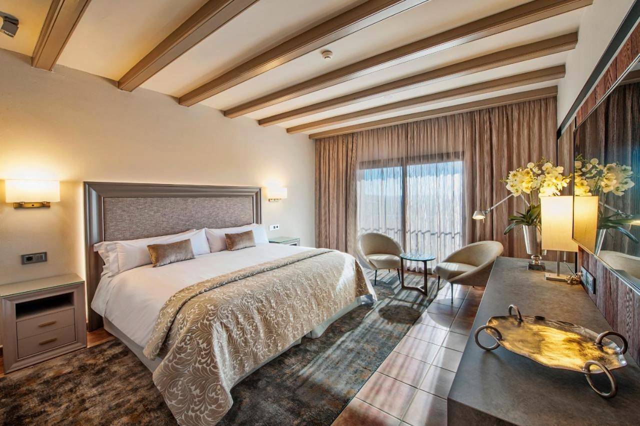 Hotel La Caminera Club de Campo in Torrenueva, Provincia de Ciudad Real