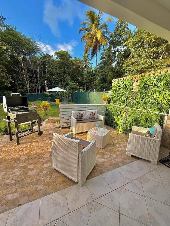 Location de vacances pour 7 personnes, avec vue et jardin dans Plage de la Perle - 2