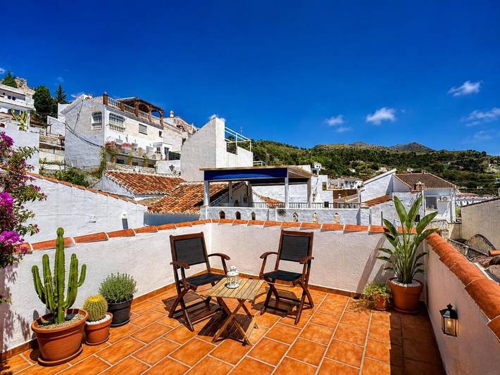 Ferienwohnung für 5 Personen, mit Ausblick und Terrasse - 1