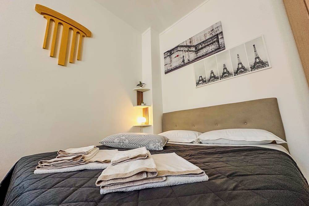 Entire apartment, Modern Studio Lingotto Historic District in Turin, Turin Province