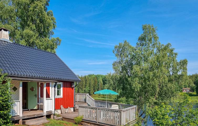 Ferienhaus für 8 Personen, mit Seeblick und Garten sowie Ausblick und Terrasse, mit Haustier in Dalsland - 4