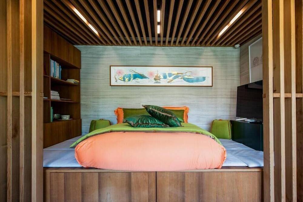 Magic Genève - Luxury Suite with Spa and Pool in Lake Geneva