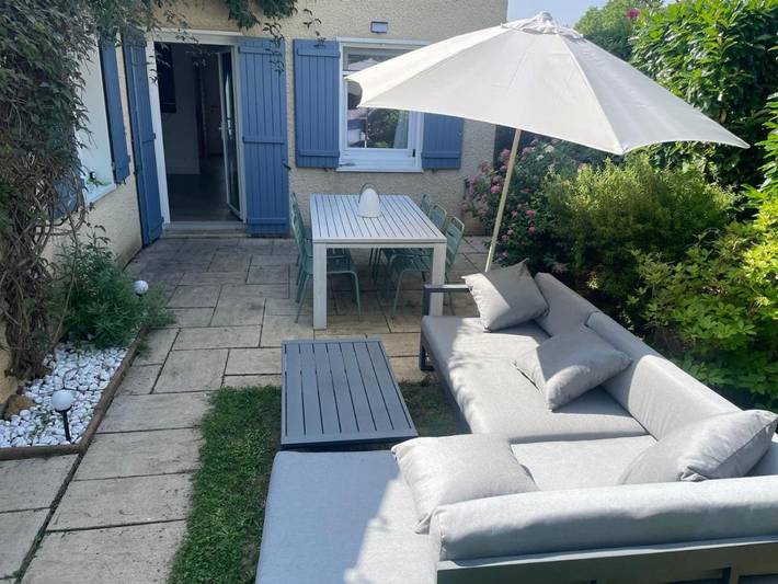 Location de vacances pour 6 personnes, avec terrasse à Gleizé - 3