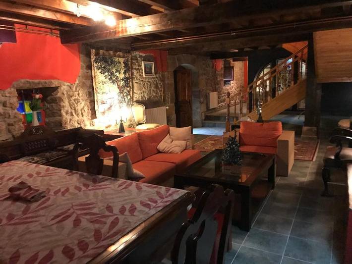 Chalet para 8 personas, con jardín y terraza, Se admiten mascotas en Campoo - 2