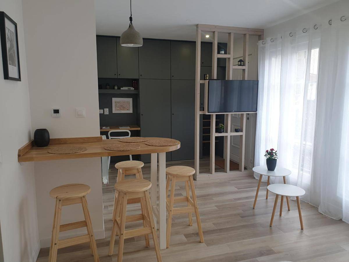 Appartement entier, Cosy appartment - Clamart Percy Paris in Clamart, Hauts-de-Seine