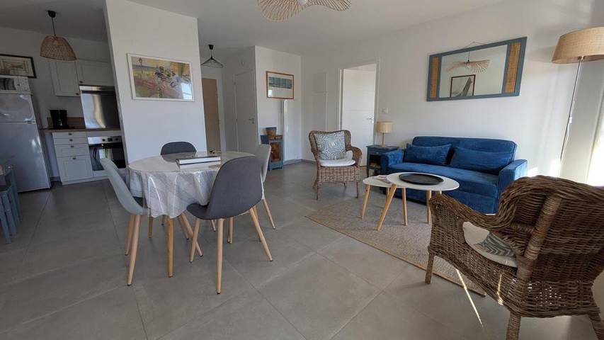 Gîte pour 3 personnes, avec vue et balcon dans Plage Du Port Meleu Prefailles - 3