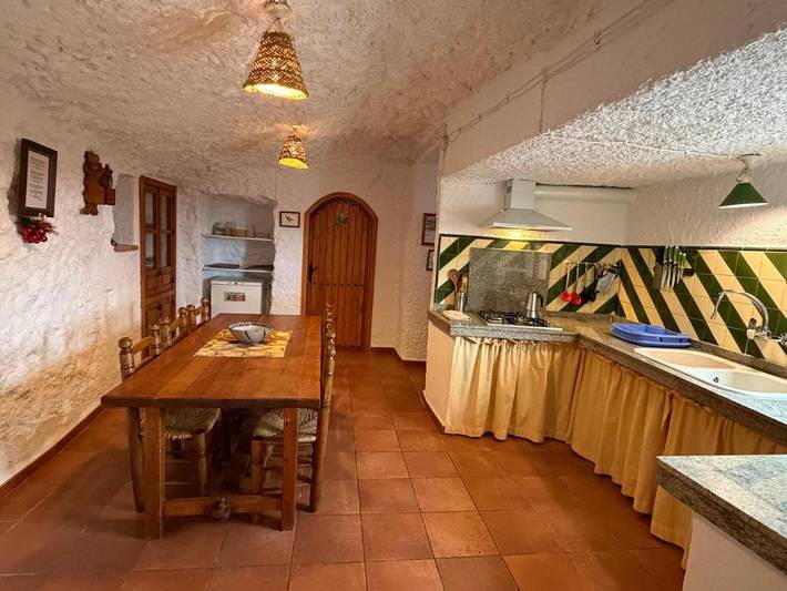 Casa rural para 4 personas, con jardín además de vistas y piscina, Familias con niños en Comarca de Guadix - 3