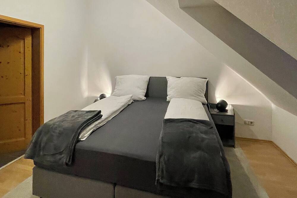Ganze Wohnung, Lofty Luna – großzügig, gemütlich, Galerie! in Bamberg, Fränkisches Weinland