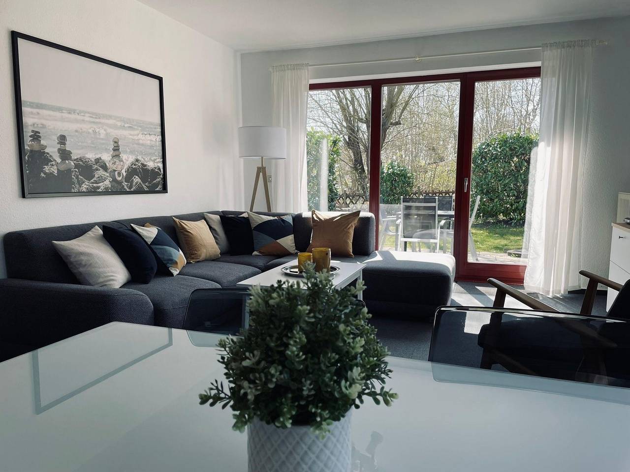 Ganze Ferienwohnung, Ferienwohnung "Peter Pan" mit Sonnenterrasse & Garten zwischen Strand, Wald & Wiese auf Rügen! in Gustow, Stralsund Umland