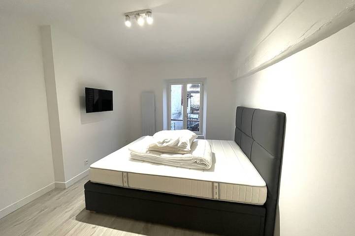 Location de vacances pour 10 personnes, avec balcon à Villeneuve-sur-Yonne - 3