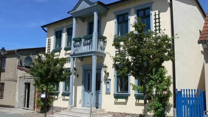 Ferienhaus für 16 Personen, mit Garten in Sagard