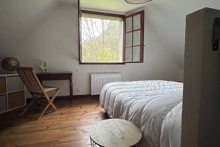 Location de vacances pour 6 personnes, avec jardin et terrasse à Estaing - 3