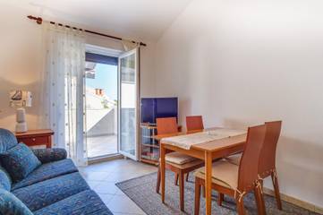 Appartamento per 5 Persone in Lussinpiccolo, Lussino, Foto 4