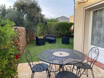 Location de vacances pour 4 personnes, avec jacuzzi et jardin à Saint-Jean-de-Barrou